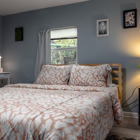 Award Winning Cultural Heritage Home Near Downtown - Walk To 6Th Street Austin Esterno foto